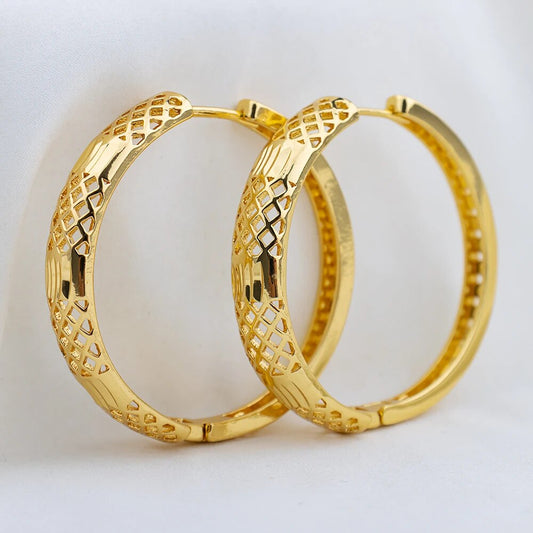 HOOP EARRINGS